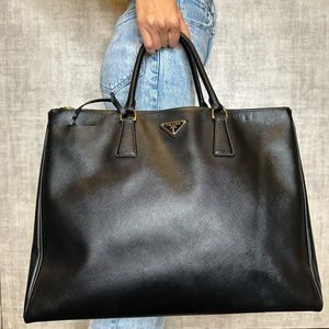 Prada saffiano galeria bag